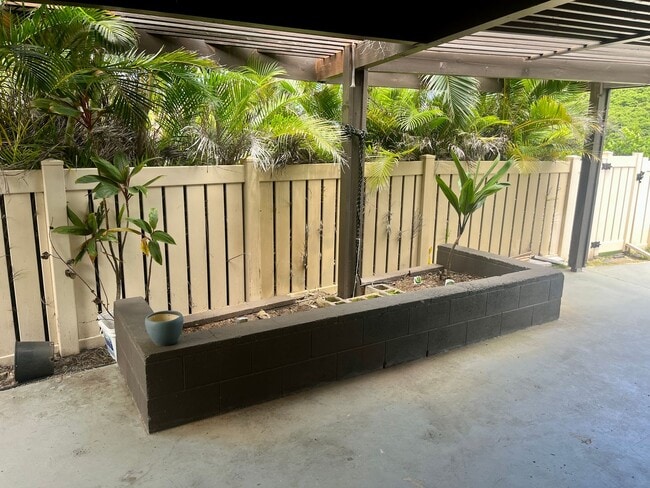 Building Photo - Modern Coastal Oasis: 1 Bedroom, 1 Bath All-Inclusive Retreat in Hawaii Kai