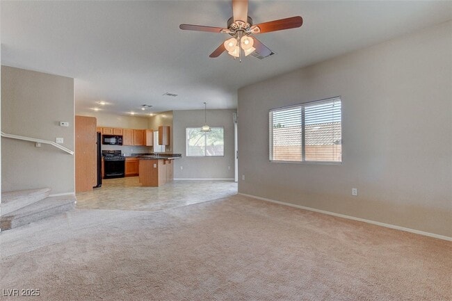 Building Photo - 10940 Salernes St