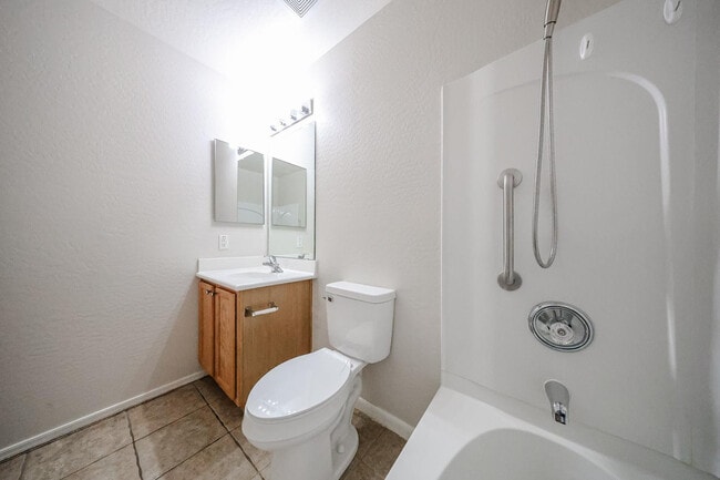 Building Photo - 16034 W Winchcomb Dr