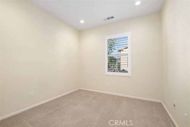 Building Photo - 3 Lavanda St