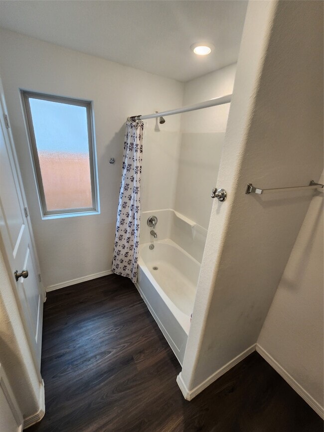 Building Photo - 18419 Cobalt Cove Ln