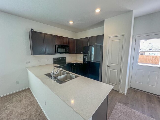 Building Photo - 254 The Bad Wy