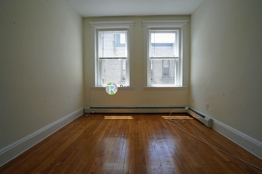 Building Photo - 78 Brainerd Rd