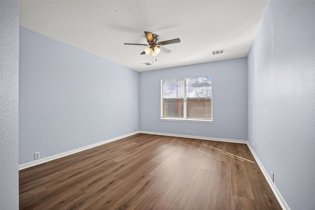 Building Photo - 510 Cypresswood Trce