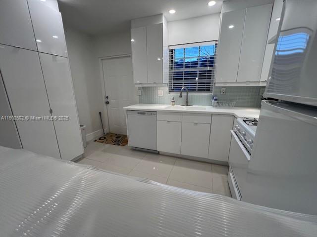 Building Photo - 1125 99th St