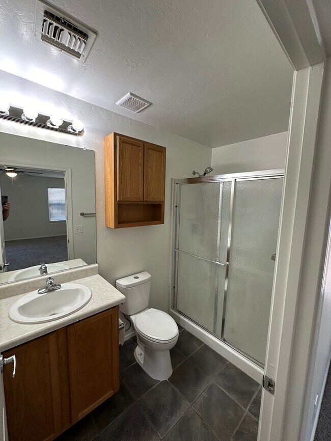 Building Photo - 7044 S Brickellbush Ln