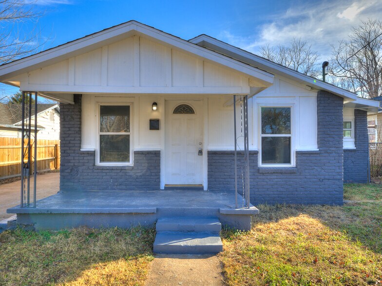 Building Photo - 453 S 50th West Ave