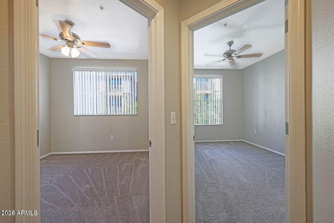 Building Photo - 1701 E Colter St