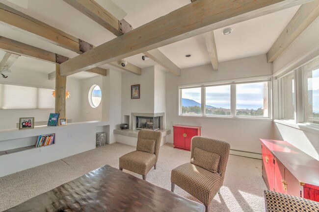 Building Photo - SANDIA HEIGHTS EXECUTIVE RENTAL 2+Story 3B...