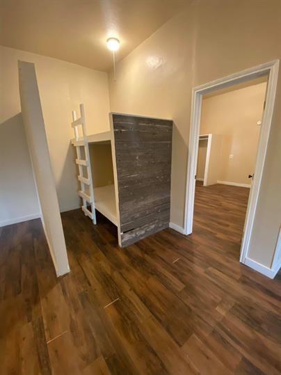 Building Photo - 514 Ruddy St