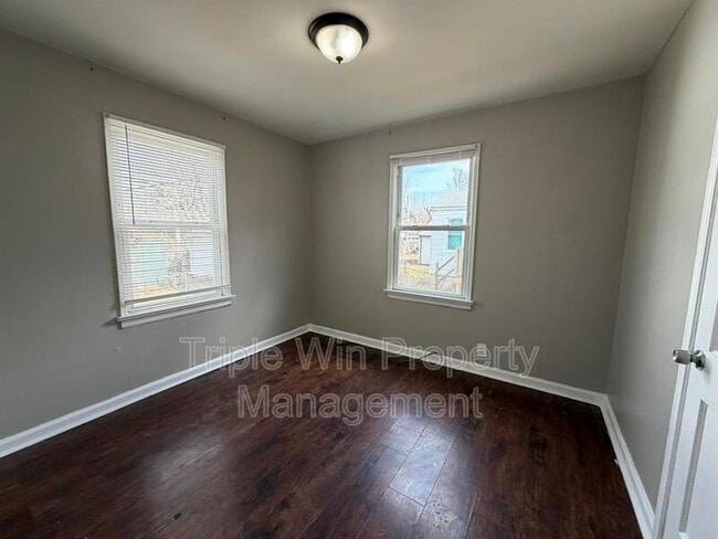 Building Photo - 8333 Whitewater Dr