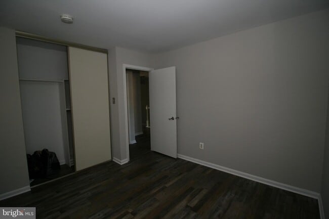 Building Photo - 114 Barnsfield Ct