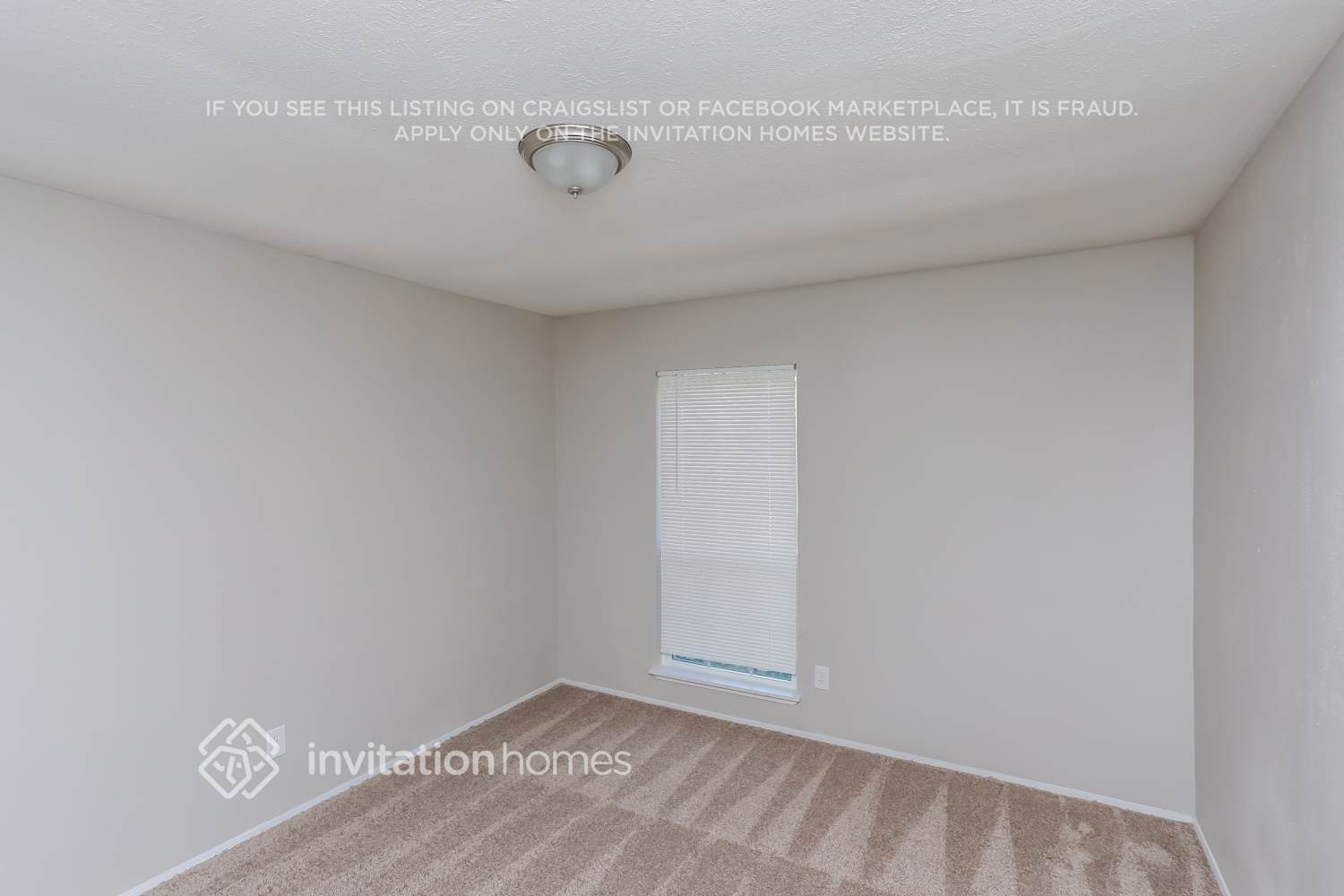 Building Photo - 553 Shadowcrest Ln