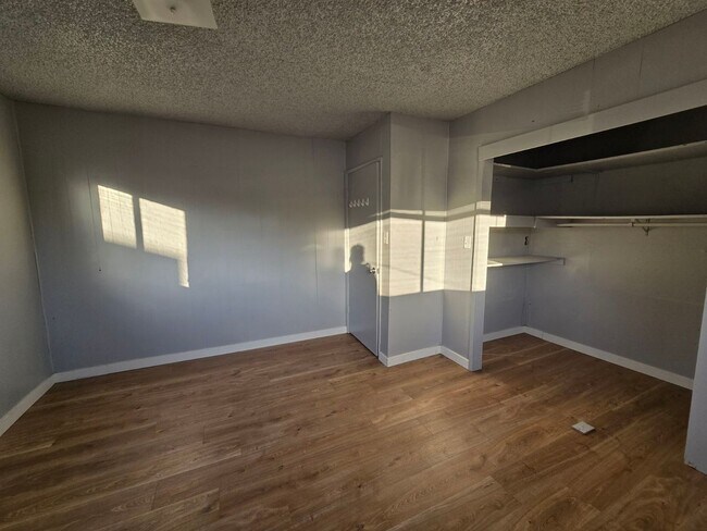 Building Photo - 2814 Callahan Dr