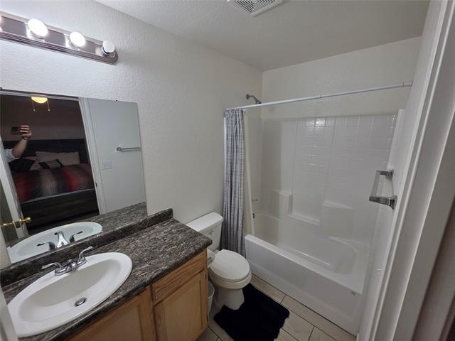 Building Photo - 1124 Comanche Cove Dr