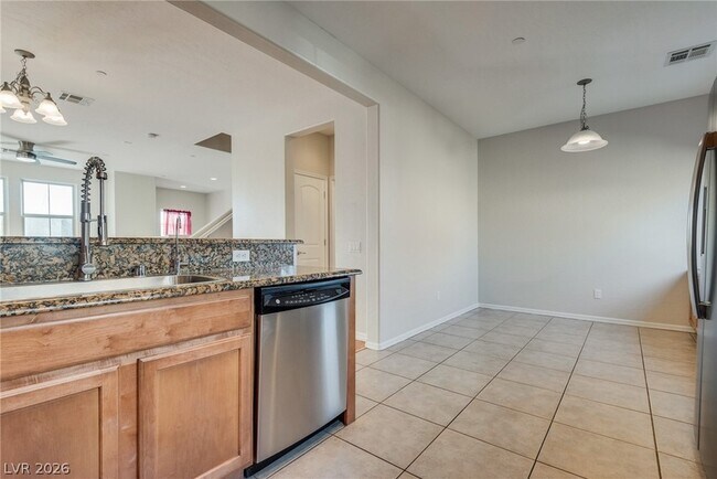 Building Photo - 4650 Ranch House Rd