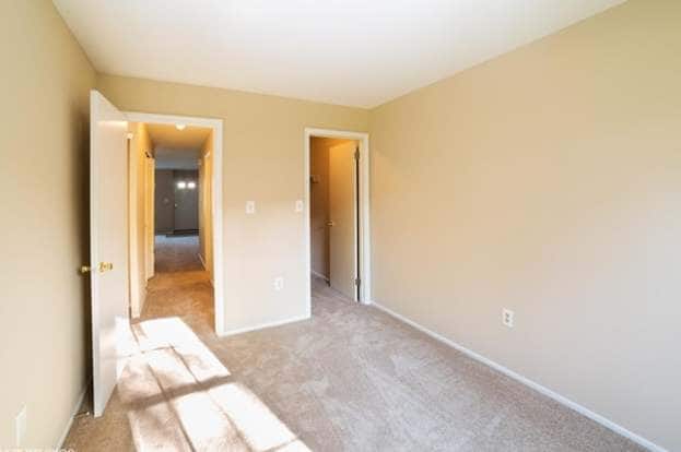 Building Photo - 809 Lindsley Ct