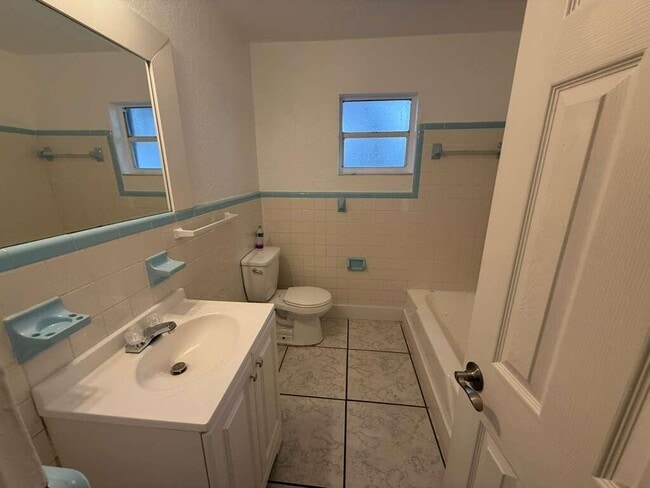 Building Photo - 50070 Us Hwy