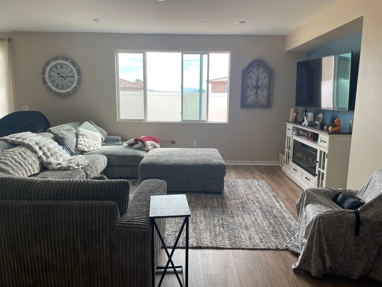 Building Photo - 31144 Antares St