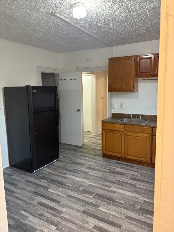 Building Photo - 164 Kensington St