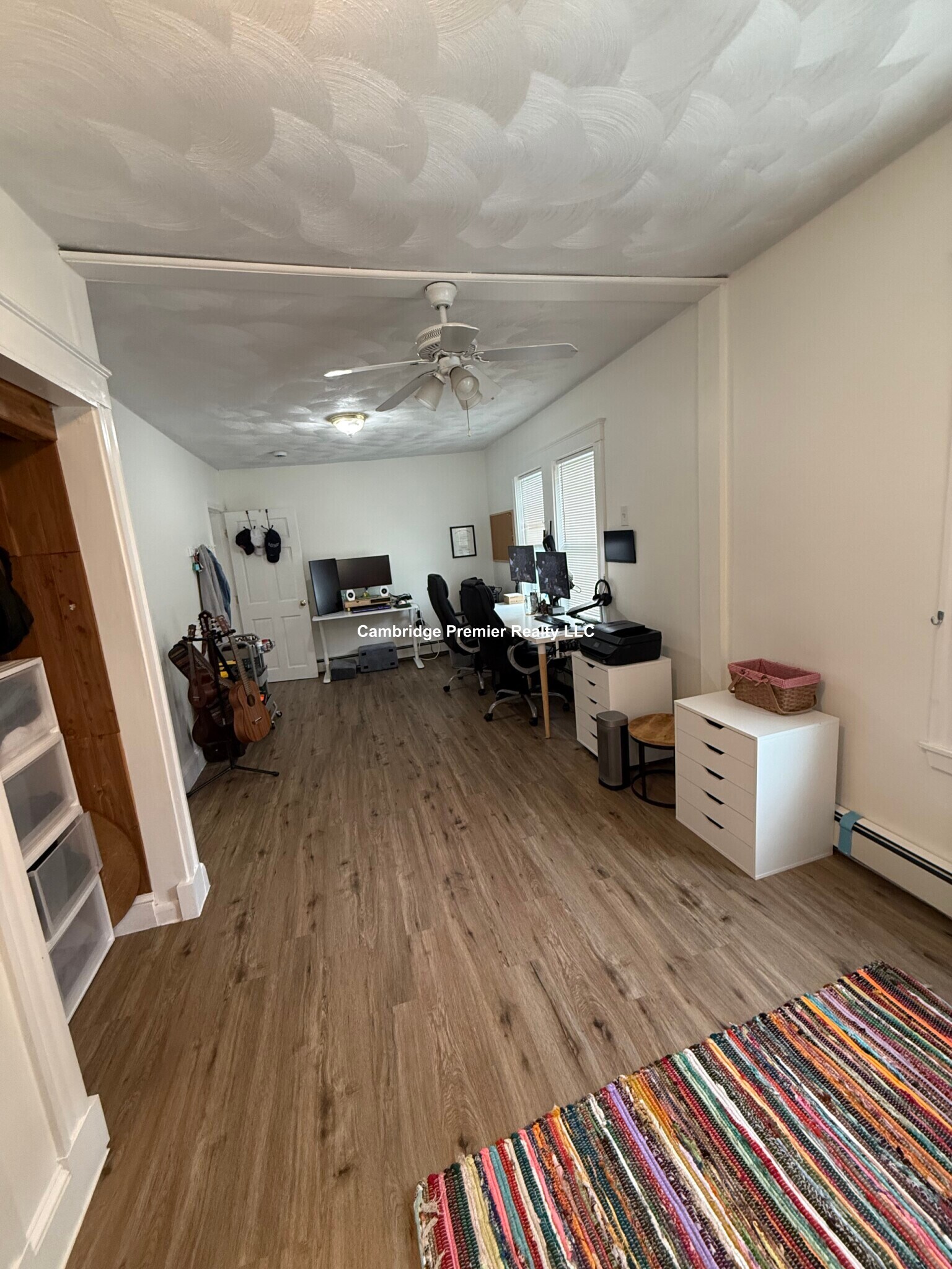 Building Photo - 60 Linwood St