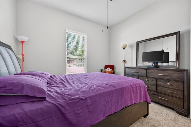 Building Photo - 4947 Thunder Creek Ln