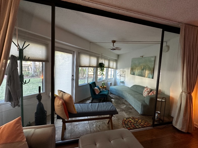 Building Photo - 1071 Edgewood Ave S