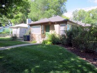 Building Photo - Newly Updated Liberty Wells Duplex!!