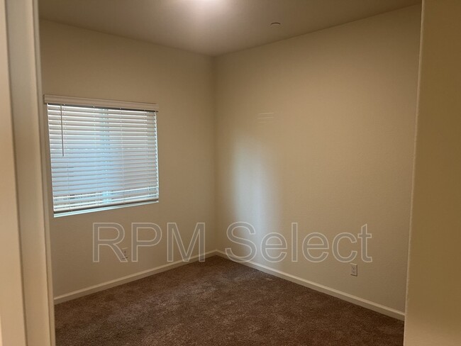 Building Photo - 3751 Rynders Way