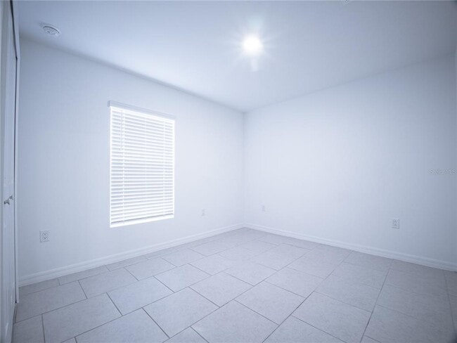 Building Photo - 2813 10th St SW