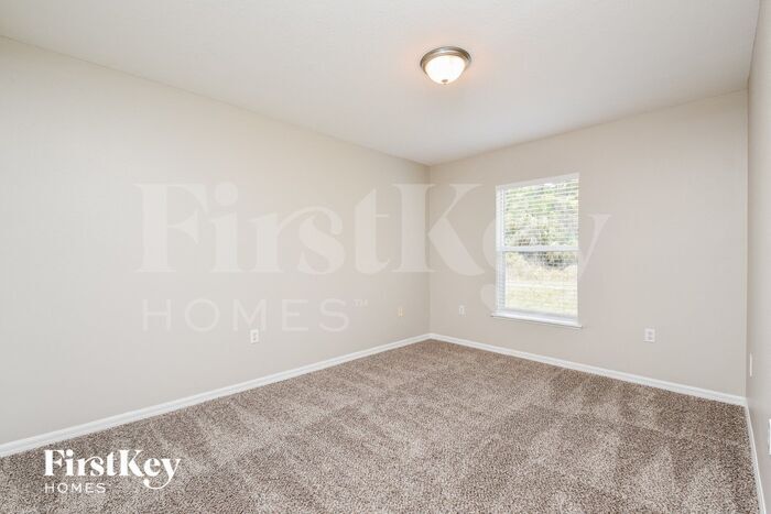 Building Photo - 2314 Chipley Ave