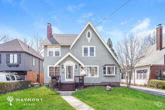 Building Photo - Charming 4-Bedroom Home