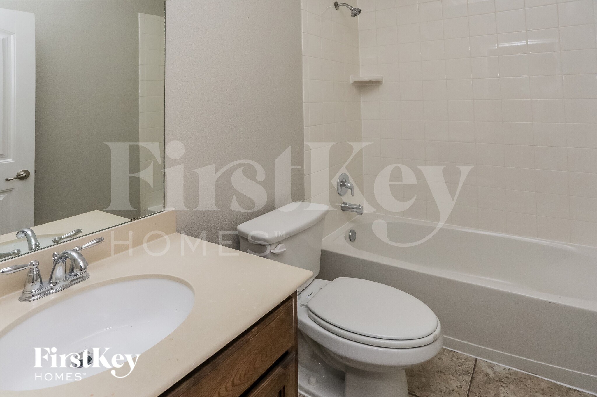 Building Photo - 1001 White Porch Ave