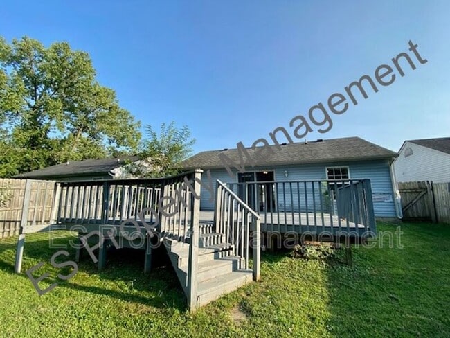 Building Photo - 4936 W Troy Ave