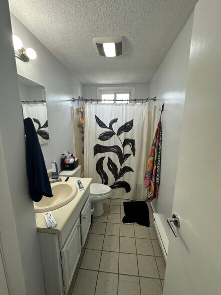 Building Photo - 33A Fountain Ave