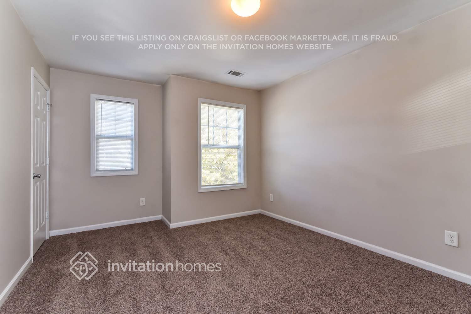 Building Photo - 2503 Winslow Ridge Dr NE