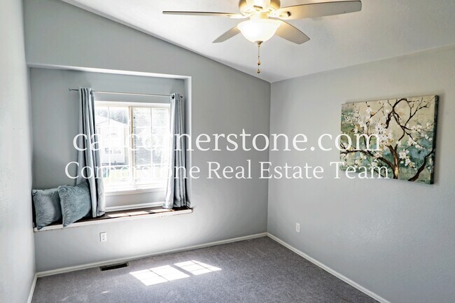 Building Photo - 1526 Chutney Ct