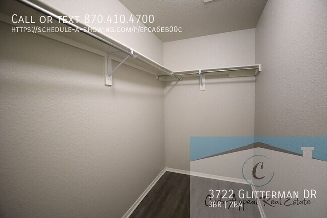Building Photo - 3722 Glitterman Dr