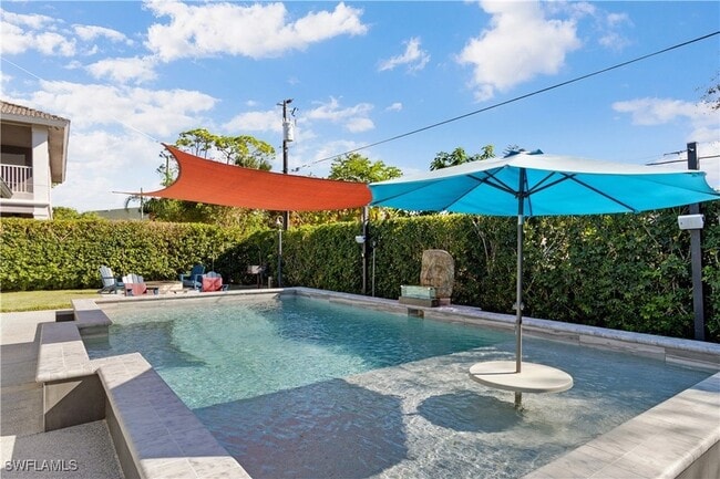 Building Photo - 10990 Goodwin St