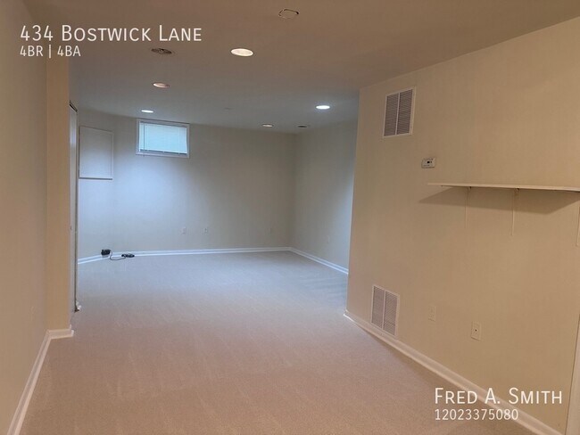 Building Photo - 434 Bostwick Ln