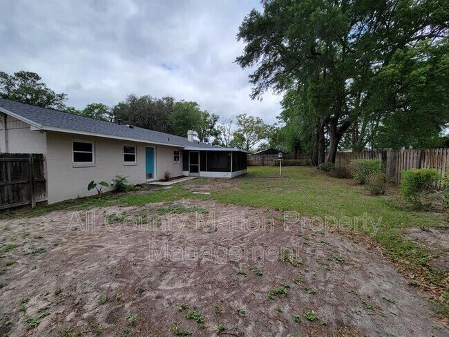 Building Photo - 1511 SE 40th Ct