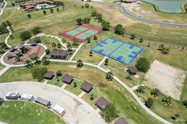 Building Photo - 14130 Wichita Falls Ln