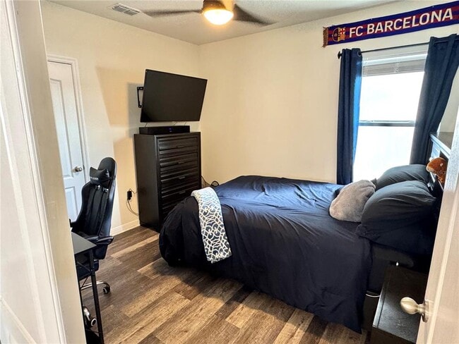 Building Photo - 1780 Walnut Crk Dr