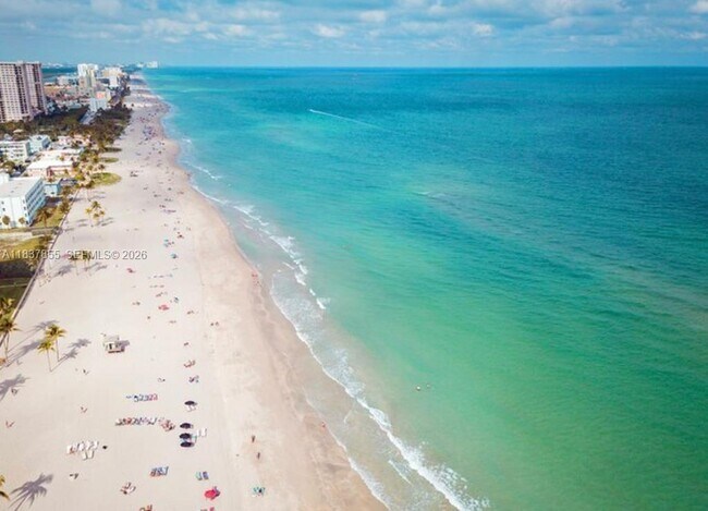 Building Photo - 2200 S Ocean Dr