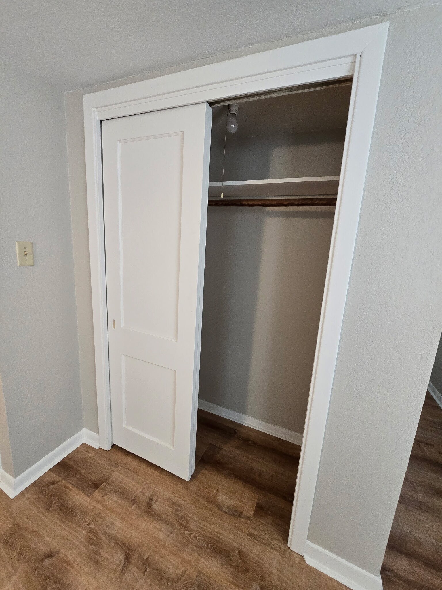 Building Photo - 2307 Elm Ave