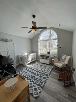 Building Photo - Spacious 3BR+ with fully fenced in backyard