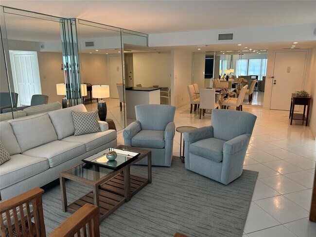 Building Photo - 5100 N Ocean Blvd