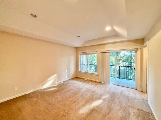 Building Photo - Modern New Construction 4b3b Townhome