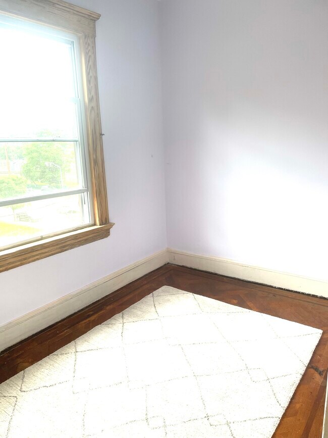 5 th Bedroom - 499 Highland Ave