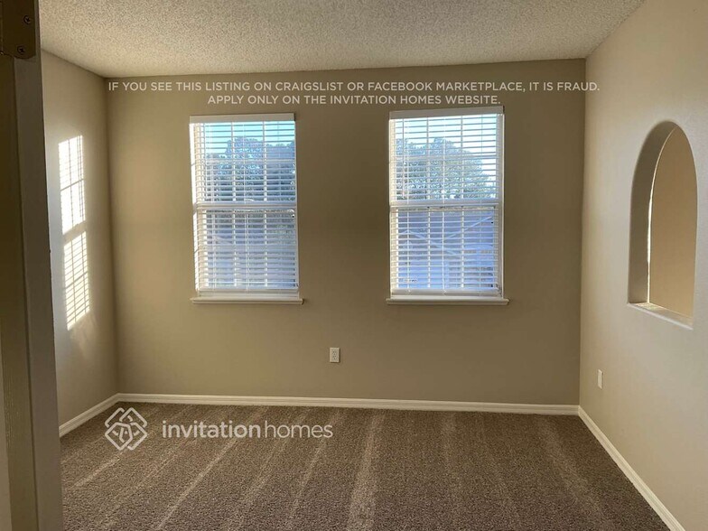 Building Photo - 11383 Aston Hall Dr